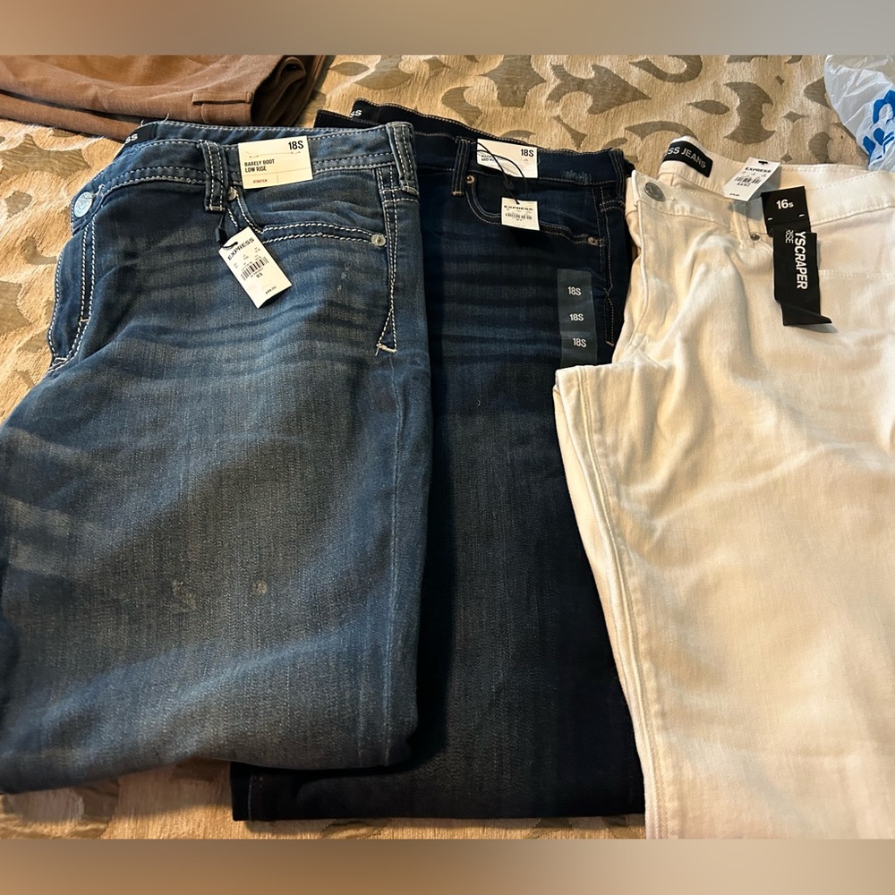 Express jeans.. new with tags. Never worn size 16